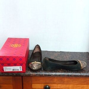 Tory Burch Black and Tan Flats with Snakeskin Accent..Size 8.5....Barely Worn..